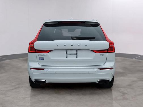 2021 Volvo XC60 T5 Inscription
