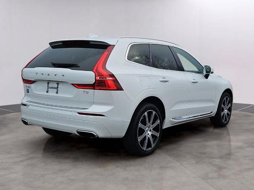 2021 Volvo XC60 T5 Inscription