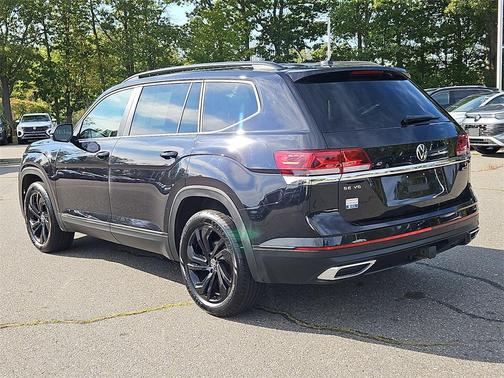 2022 Volkswagen Atlas 3.6L SE w/Technology