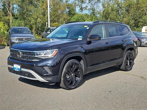 2022 Volkswagen Atlas 3.6L SE w/Technology