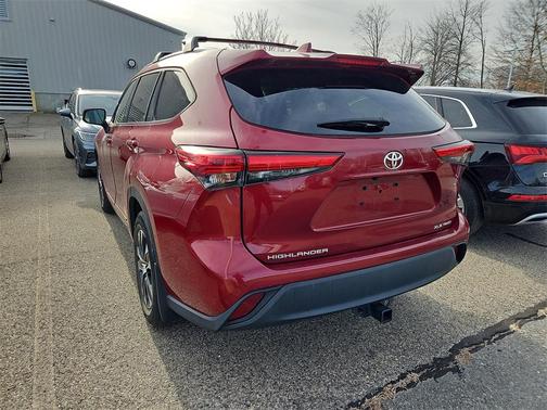2020 Toyota Highlander XLE