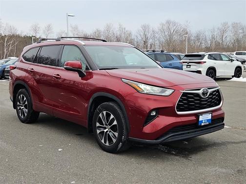 2020 Toyota Highlander XLE