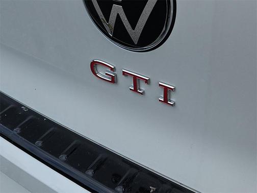 2025 Volkswagen Golf GTI 2.0T SE