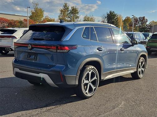 2025 Volkswagen Tiguan 2.0T SE