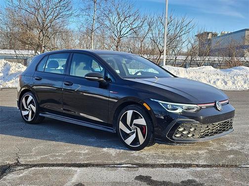 2022 Volkswagen Golf GTI 2.0T SE