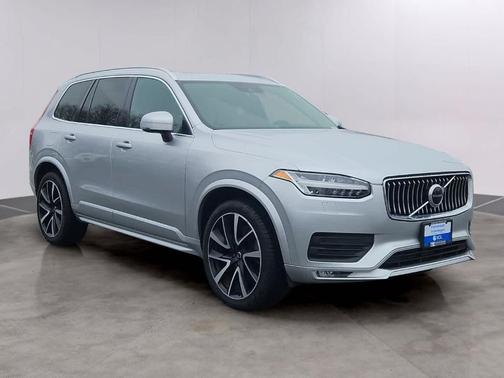 2021 Volvo XC90 T6 Momentum 6 Passenger