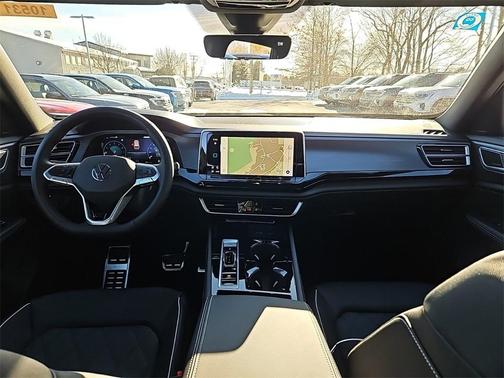 2025 Volkswagen Atlas Cross Sport 2.0T SEL Premium R-Line