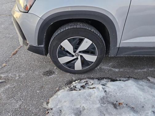 2025 Volkswagen Taos 1.5T S