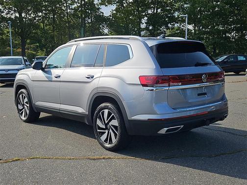 2024 Volkswagen Atlas 2.0T SEL