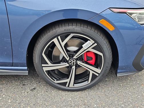 2025 Volkswagen Golf GTI 2.0T SE