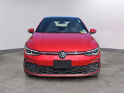 2022 Volkswagen Golf GTI 2.0T Autobahn