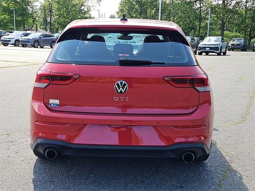 2022 Volkswagen Golf GTI 2.0T Autobahn