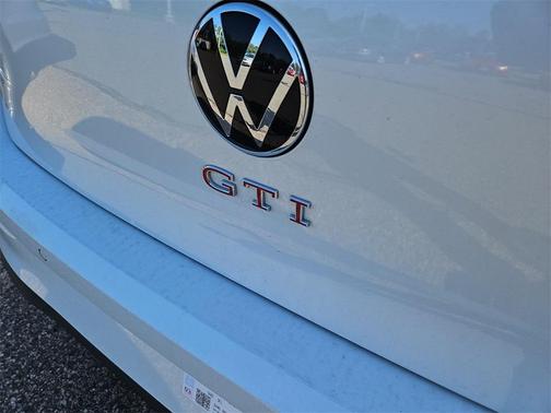 2024 Volkswagen Golf GTI 2.0T 380 Autobahn