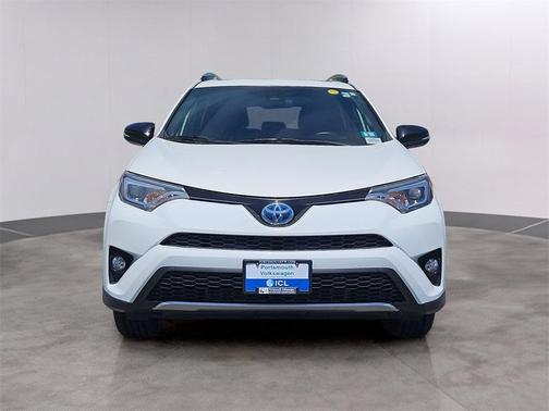 2018 Toyota RAV4 Hybrid SE