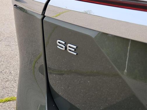 2025 Volkswagen Atlas 2.0T SE