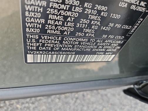 2025 Volkswagen Atlas 2.0T SE