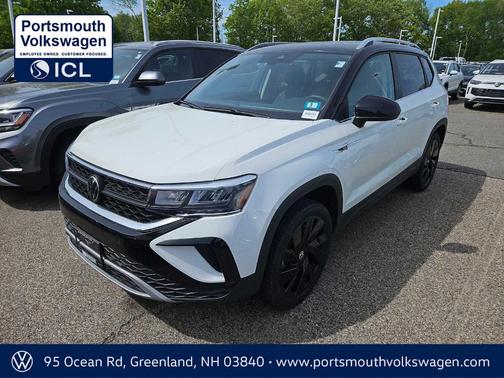 Pure White 2023 Volkswagen Taos 1.5T SE