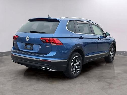 Silk Blue Metallic 2019 Volkswagen Tiguan 2.0T SEL