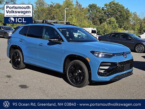 Monterey Blue Pearl 2025 Volkswagen Tiguan 2.0T SE R-Line Black