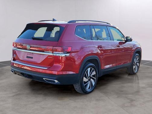 2025 Volkswagen Atlas 2.0T SE