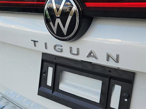 2025 Volkswagen Tiguan 2.0T S