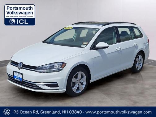 Pure White 2018 Volkswagen Golf SportWagen TSI SE