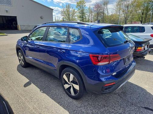 Blue Dusk 2024 Volkswagen Taos 1.5T S