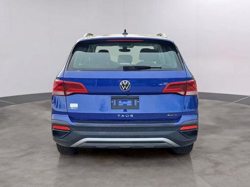 Blue Dusk 2024 Volkswagen Taos 1.5T S