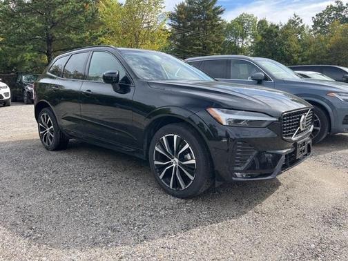 2025 Volvo XC60 B5 Plus