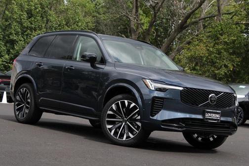 2026 Volvo XC90 B6 Ultra Dark Theme 7-Seater