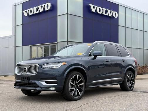 2023 Volvo XC90 B6 Plus 7-Seater