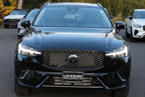2026 Volvo XC60 Plug-In Hybrid T8 Plus