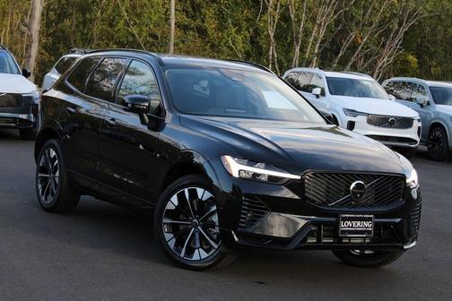 2026 Volvo XC60 Plug-In Hybrid T8 Plus