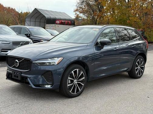 2025 Volvo XC60 B5 Plus