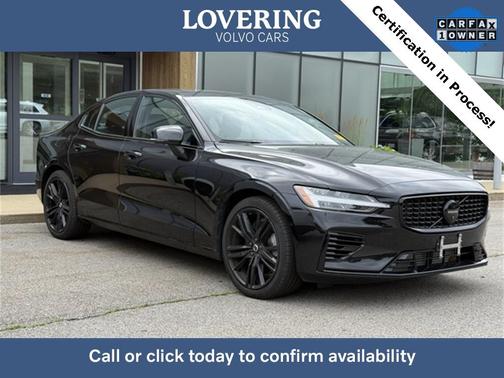 2024 Volvo S60 Recharge Plug-In Hybrid T8 Ultimate Black Edition