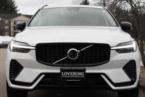 2025 Volvo XC60 Plug-In Hybrid T8 Plus