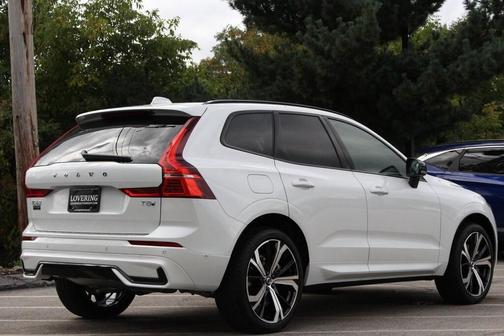 2025 Volvo XC60 Plug-In Hybrid T8 Ultra