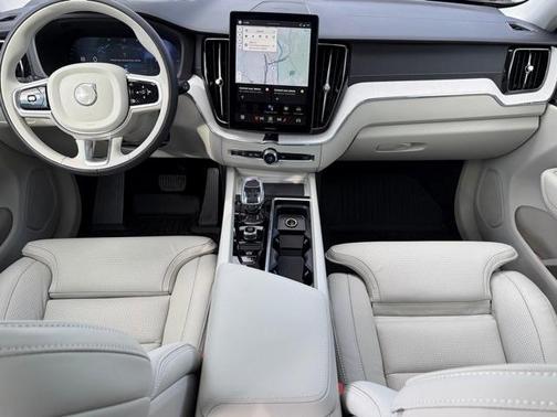 2026 Volvo XC60 Plug-In Hybrid T8 Ultra