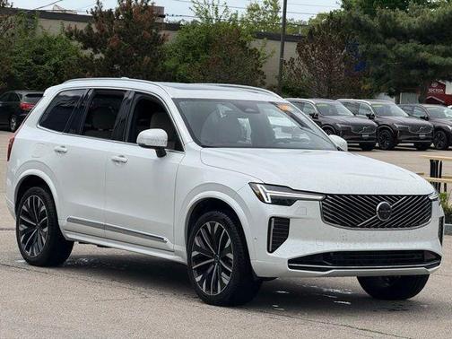 Crystal White Pearl 2026 Volvo XC90 B6 Plus 7-Seater