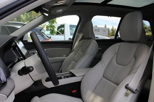 2026 Volvo XC90 B6 ULTRA 6-SEATER