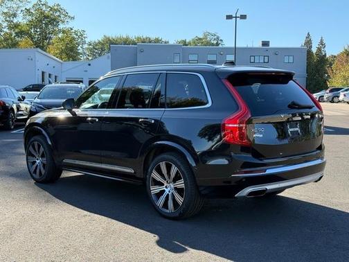 2020 Volvo XC90 T6 Inscription 7 Passenger