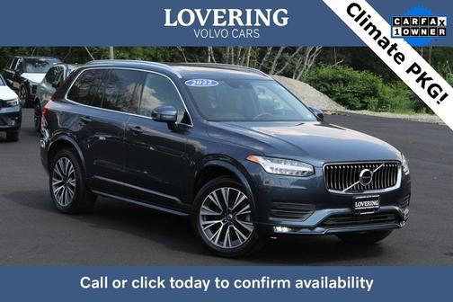 2022 Volvo XC90 T5 Momentum 7 Passenger