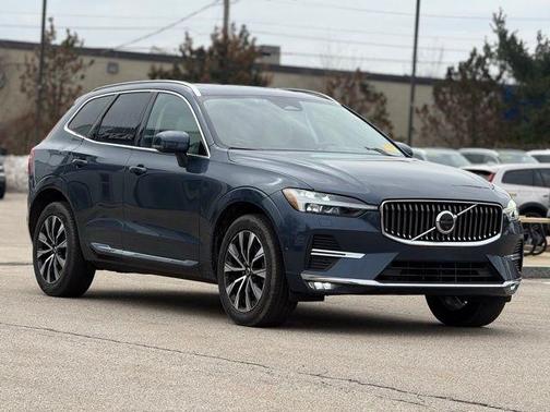 Denim Blue Metallic 2023 Volvo XC60 B5 Plus Bright Theme