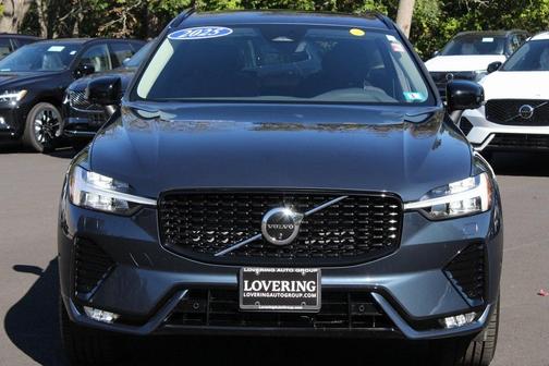 2025 Volvo XC60 B5 Plus