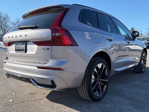 2026 Volvo XC60 B5 Plus
