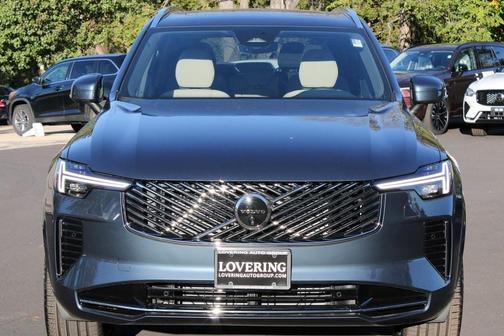 2026 Volvo XC90 B6 Plus 7-Seater