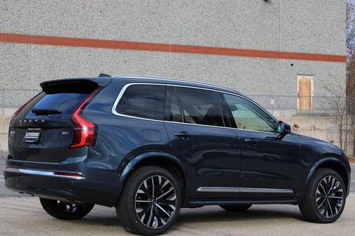 2026 Volvo XC90 B5 Plus 7-Seater