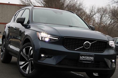 2026 Volvo XC40 B5 Ultra