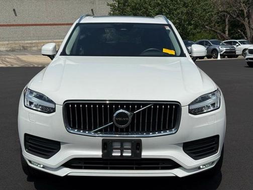 2023 Volvo XC90 B5 Core