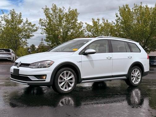 2018 Volkswagen Golf Alltrack TSI SE